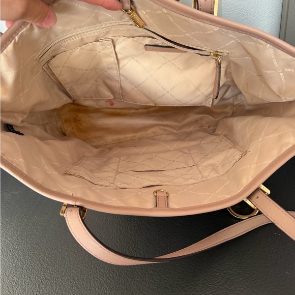 Michael Kors Pink Signature MK Tote with Gold Charm - Picture 3 of 5